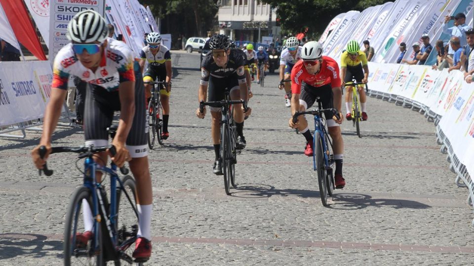 Türkiye Bisiklet Federasyonunda hedef sporu tabana yaymak